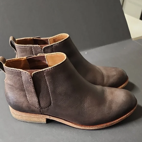 Kork-Ease Dark Brown Ankle Booties - Picture 2 of 8